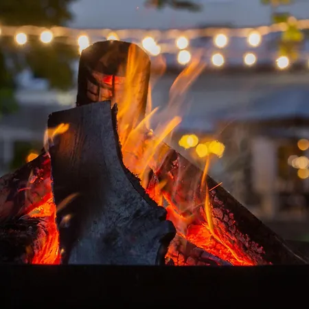 Отель Mercure Chateau De Фонтенбло