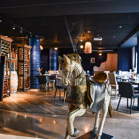 Mercure Chateau De Фонтенбло