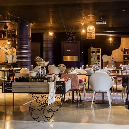 Mercure Château De 4*