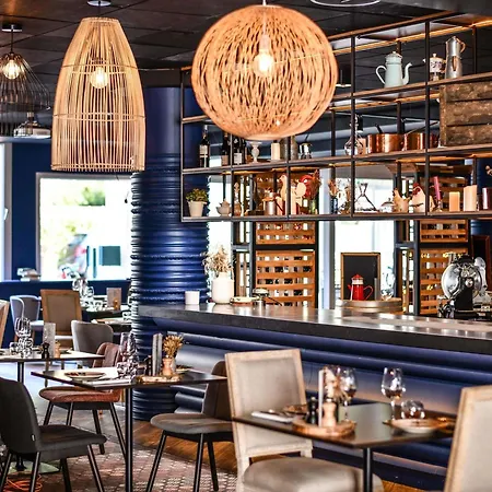 Mercure Chateau De Hotel