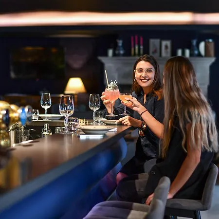 Mercure Chateau De Hotel