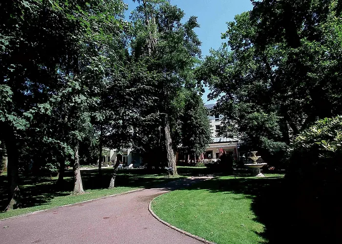 Mercure Chateau De Fontainebleau