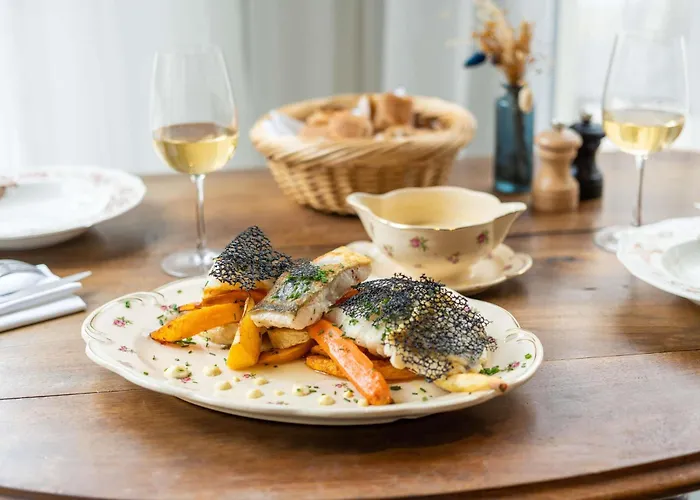 Hotel Mercure Chateau De Fontainebleau